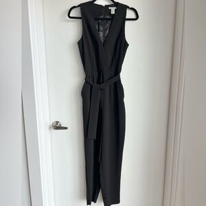 H&M Black Sleeveless V-Neck Jumpsuit